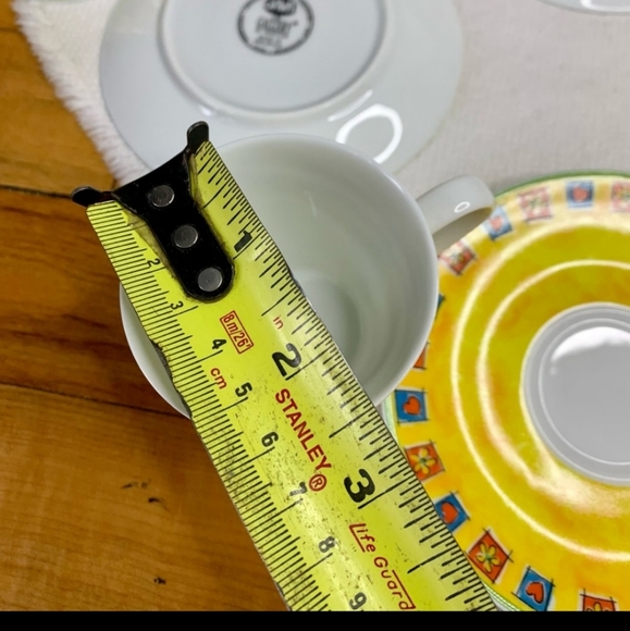 16 piece expresso cups and saucers - Picture 10 of 11